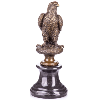 Art Deco Bronzefigur Adler sitzend - auf Marmorsockel